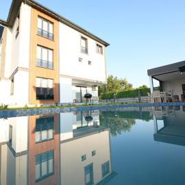 Konakönü center 1, hotel di Trabzon