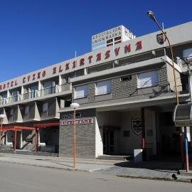 Hotel Euzko Alkartasuna، فندق في Macachín
