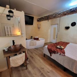 Chambre d'hôtes Gard、Meynesのホテル