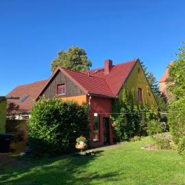 Villa Kunterbunt: Urgemütlich und fast perfekt