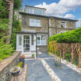 Sunny Brae, dog friendly Windermere Cottage, hotel u gradu Vindermir