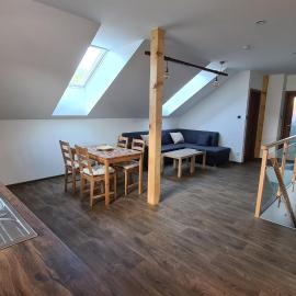 Apartmán Malá Valaška, hotel in Ratiboř