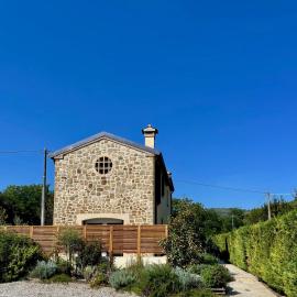 Le Casette di Olga -Space for Nature and Sport Lovers-, hótel í Baone
