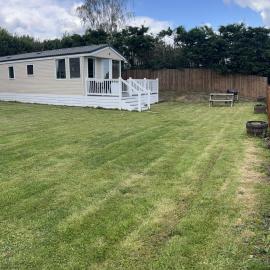 Dedham Lodge, hotel in Lawford