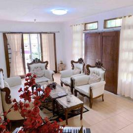 Karangtengah में, होटल Guest House Sakura F3