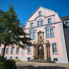 Historisches Deluxe Apartment im Marianum