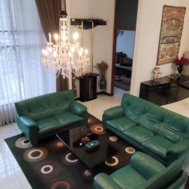 Rumah Oma Lembang for Family & Friends, hotell i Lembang