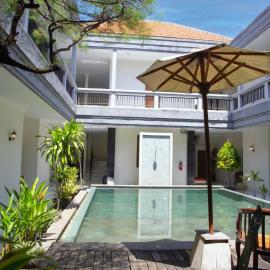 Teges Inn Kuta