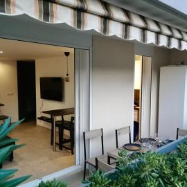 Grand studio Standing avec terrasse et parking