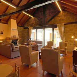 Casa Rural juaningratxi, hotel in Isaba