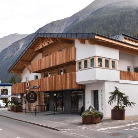 Glanz & Glory Appartements Sölden, hotelli Söldenissä