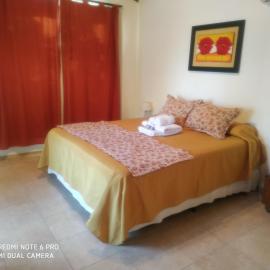 2 PAX Departamentos, hotel in Villa Rumipal