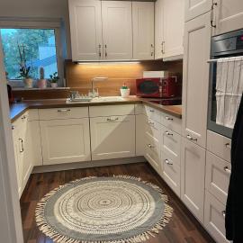 7-24 Self-Check-In - 120qm - 5 rooms - 2 bathrooms - kitchen - free parking - Yihapartment