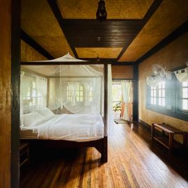 Bambu Huts, hotel u gradu 'Baan Tai'