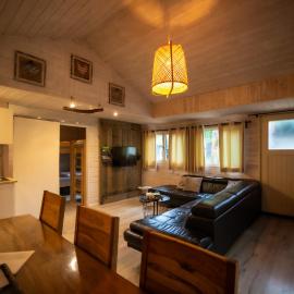 Chalet de bosuil, khách sạn ở Zutendaal