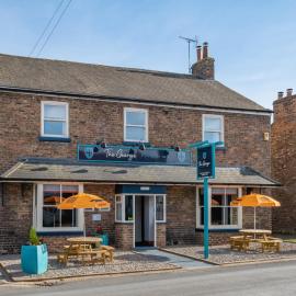 The George Country Inn, Wath, hótel í Wath