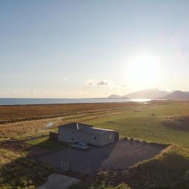 Vatnsholt in Snæfellsnes - Birta Rentals, hotel in Snæfellsbær
