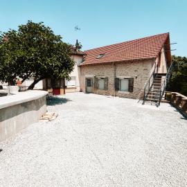 Charming Renovated Studio in Saint-Jean-de-Vaux, Burgundy