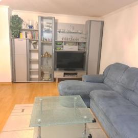Schöne 2 Zimmer Wohnung, hotel em Fürth