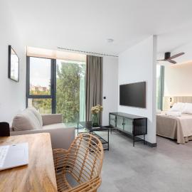 Calatrava by Alma Suites