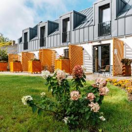 ZUŠU KLĒTS, hotel in Bērzciems