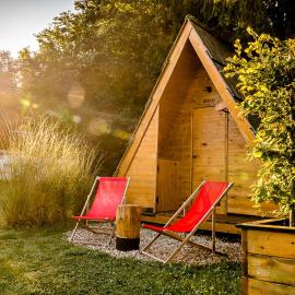 Glamping FOREST EDGE: Kamnik şehrinde bir otel