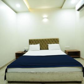 Hotel Anand