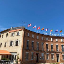 Pont Napoléon Moissac, hotel u gradu 'Moissac'