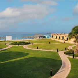 Viesnīca Royal Beach Hotel & Resort pilsētā Dibba