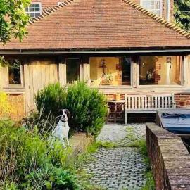 Nature Charm & Fruit Delights, multi-generation celebratory home -Try, Relax, Repeat - Sellindge