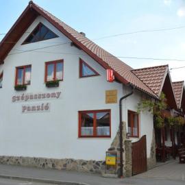 Szépasszony Panzió, hotel in Vlăhiţa