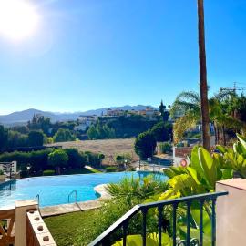 Scandinavian Dream at Puebla Aida by Solrentspain, Hotel in Mijas