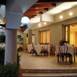 Belvedere Residence, hotel u gradu Zungri