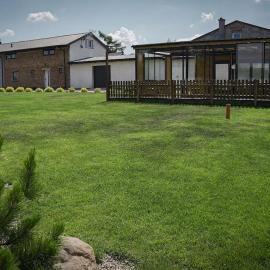 Cosy house with a big garden in the countryside, hotelli kohteessa Gołaszewo