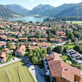 슐리에르제에 위치한 호텔 AlpenOase Schliersee - große Suite mit Sauna oder gemütliche Studio Appartements