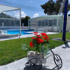 Aroeira Tropical Villa、シャルネカのホテル