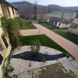 Au jardin du lac, hotel u gradu Gaussan