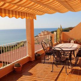 Great sea view, pool & parking