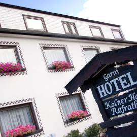 Hotel Kölner Hof Refrath، فندق في بيرغيش غلادباخ