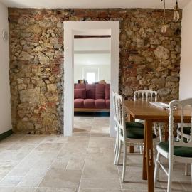 La Petite Fenêtre, hotel a Casale Marittimo