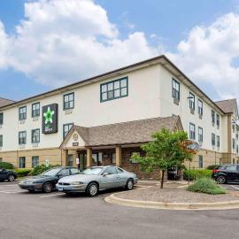 Extended Stay America Select Suites - Chicago - Naperville - West, hotel in Warrenville
