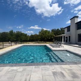 Luxury Ranch Retreat With Swimming Pool, hotel em Anna