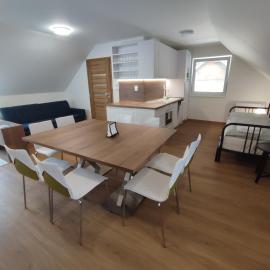 apartmánový dom rodiny BÖJTÖS Patince、パティンスのホテル
