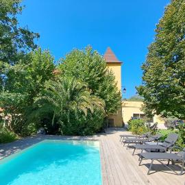 Les chambres du Chateau de Fenestrelle, hotel a Aubagne