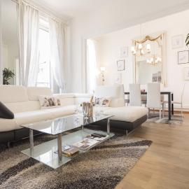 Apartments Center Colmar, хотел в Колмар
