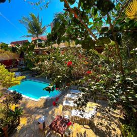 Pousada Chaday, hotel in Imbituba