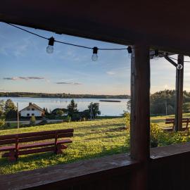 Viesu māja Kolnā pie Adamovas ezera., hotel di Labvārži