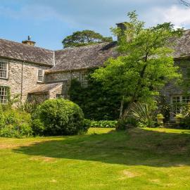 Ty Fry Estate, hotel Pentraethben