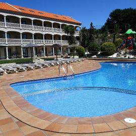 Apartamentos Coral Do Mar II, hotel in Portonovo