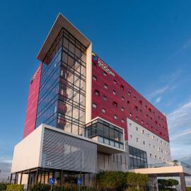 Ramada Encore by Wyndham Queretaro, hotel em Querétaro